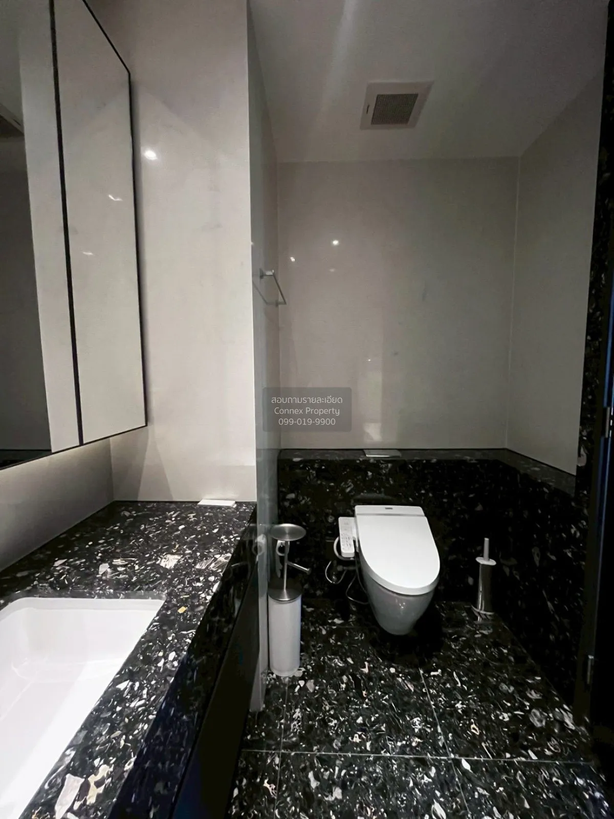 ขายคอนโด  บีทนิค สุขุมวิท 32 BTS-ทองหล่อ คลองตัน เขต คลองเตย กรุง