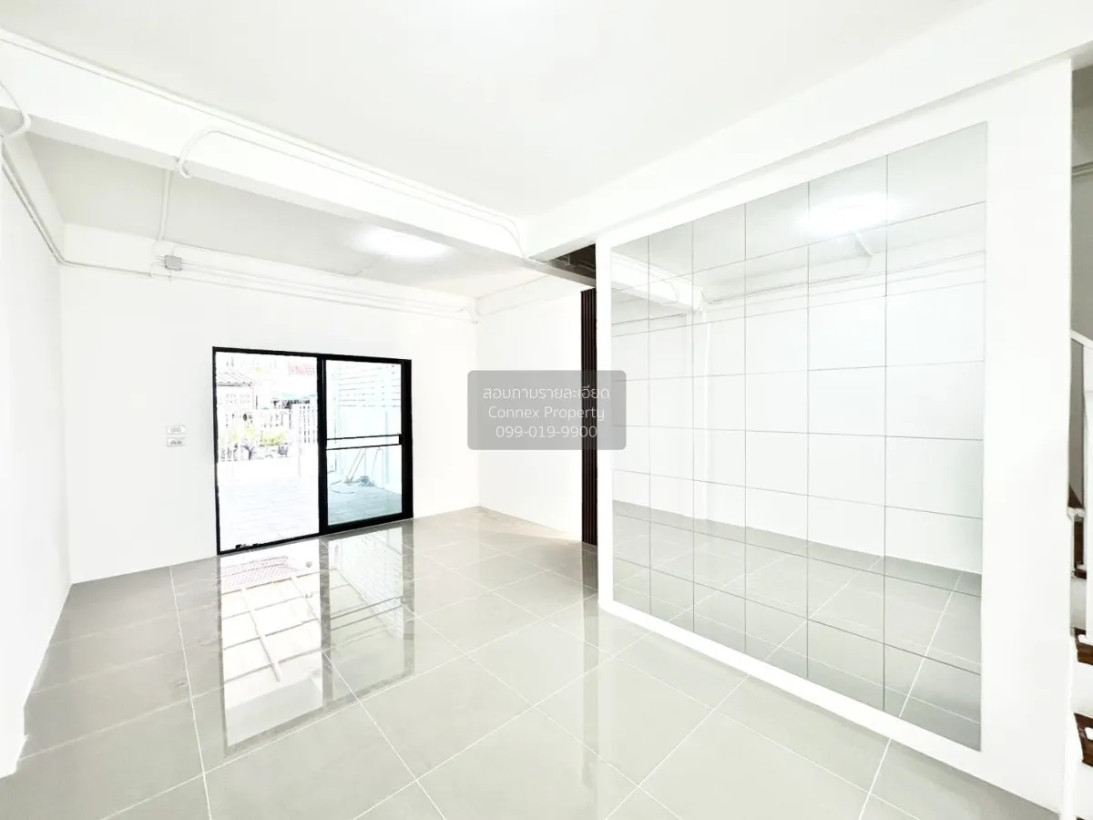 For Sale Townhouse/Townhome  , Moobaan Phetkasem 2 North , newly 