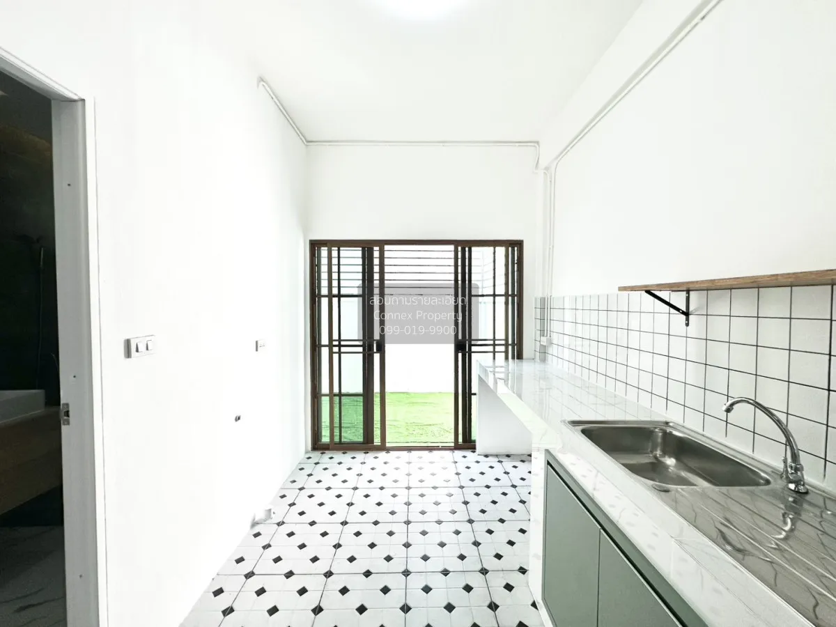 For Sale Townhouse/Townhome  , Moobaan Phetkasem 2 North , newly 