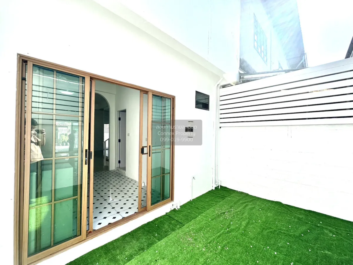 For Sale Townhouse/Townhome  , Moobaan Phetkasem 2 North , newly 