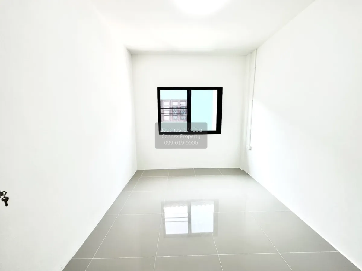 For Sale Townhouse/Townhome  , Moobaan Phetkasem 2 North , newly 