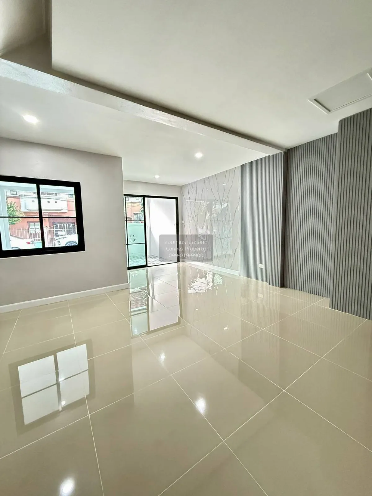 ขายทาวน์เฮ้าส์/ทาวน์โฮม  สวีทโฮม ปาร์ค บางบัวทอง รีโนเวทใหม่ บางบ