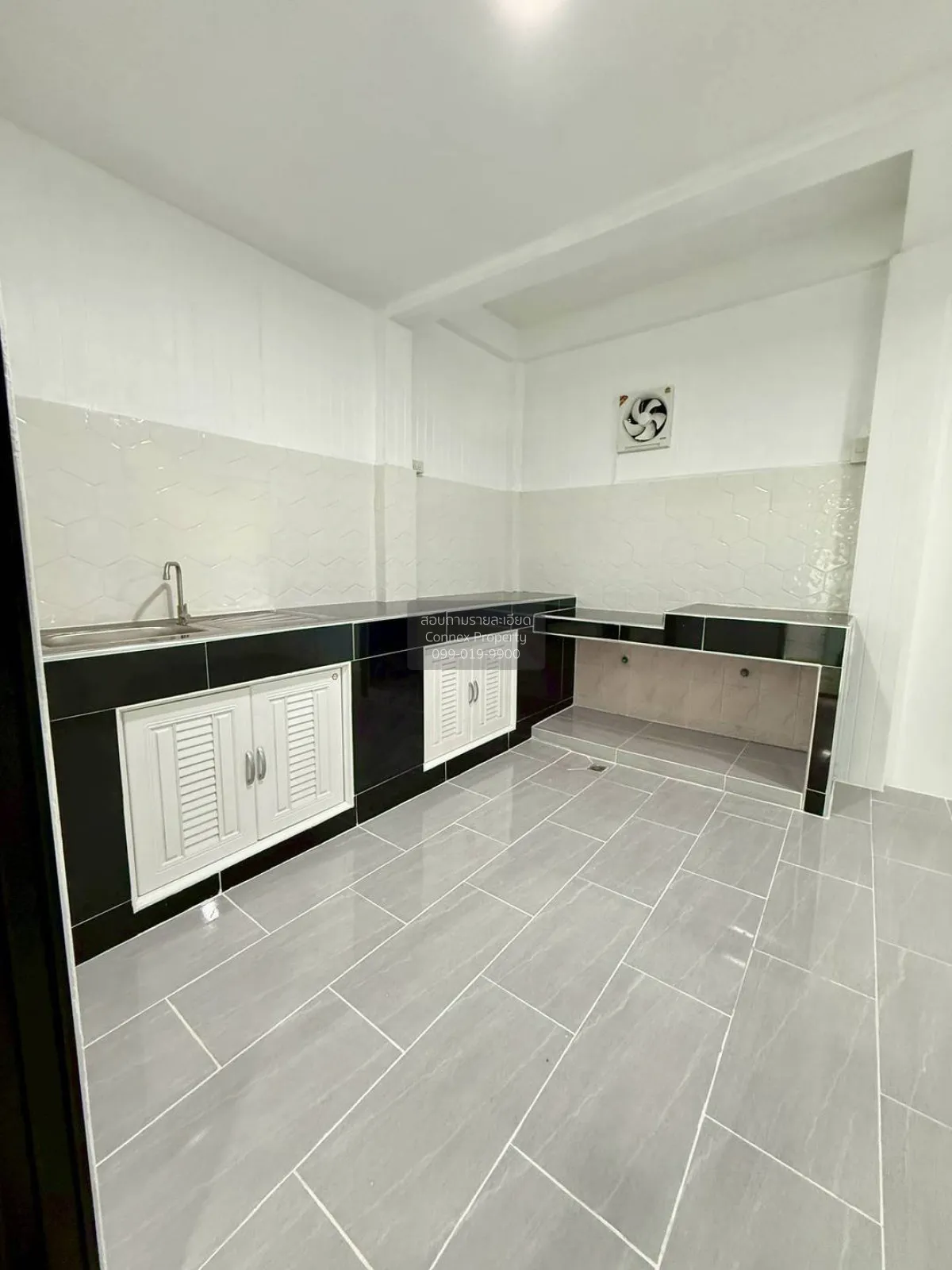 ขายทาวน์เฮ้าส์/ทาวน์โฮม  สวีทโฮม ปาร์ค บางบัวทอง รีโนเวทใหม่ บางบ