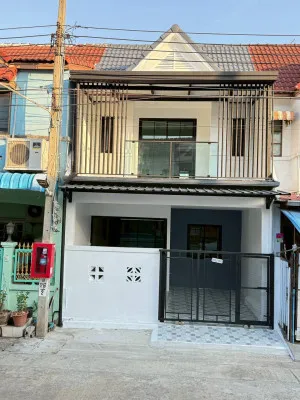 ขายทาวน์เฮ้าส์/ทาวน์โฮม  สวีทโฮม ปาร์ค บางบัวทอง รีโนเวทใหม่ บางบัวทอง บางบัวทอง นนทบุรี CX-149205