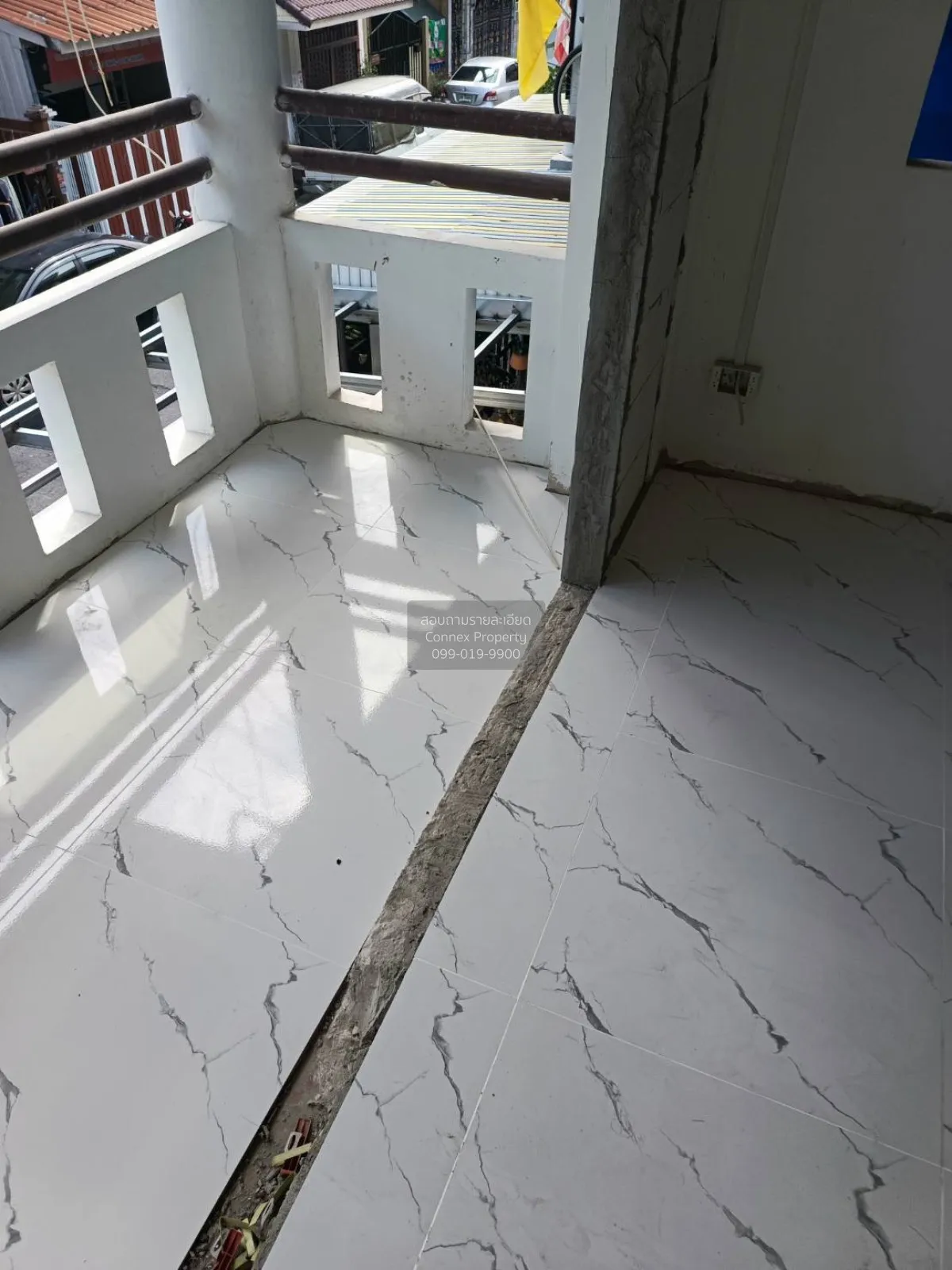 ขายทาวน์เฮ้าส์/ทาวน์โฮม  หมู่บ้านบดินทรรักษา 4 รีโนเวทใหม่ ท่าแร้ 2