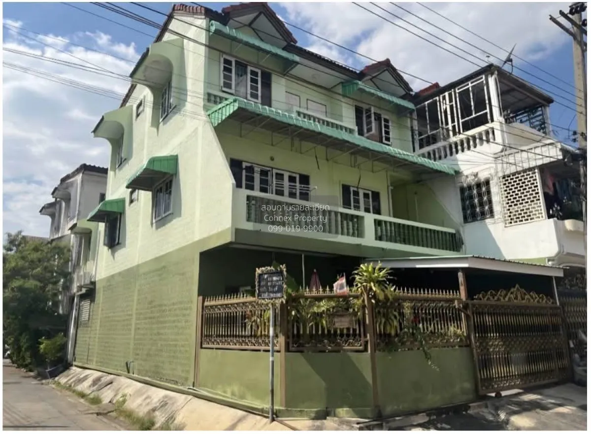 For Sale Townhouse/Townhome  , Baan Sinthawee Suanthon 3 , corner 1