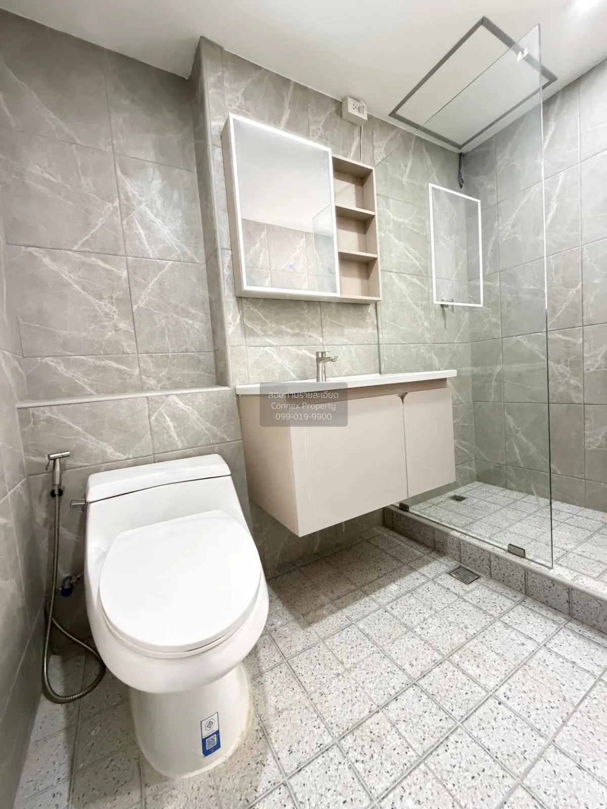 ขายคอนโด  บ้านสวนธน พุทธบูชา 47 บางมด เขต ทุ่งครุ กรุงเทพ CX-1492