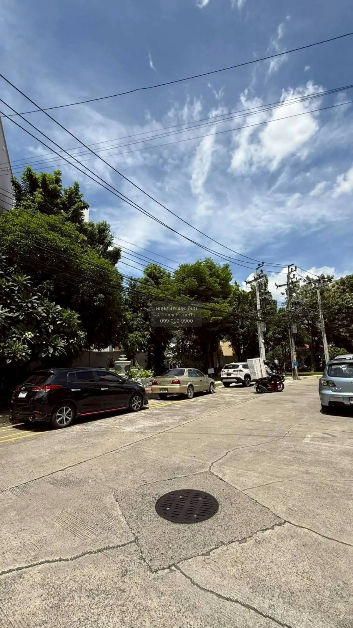 ขายทาวน์เฮ้าส์/ทาวน์โฮม  บ้านกลางเมือง แยกรัชดา - ลาดพร้าว  แขวงจ