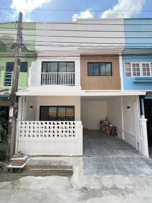 ขายทาวน์เฮ้าส์/ทาวน์โฮม  ณัฐกานต์ เพชรเกษม 112 MRT-หลักสอง ค้างพลู เขต หนองแขม กรุงเทพ CX-149231