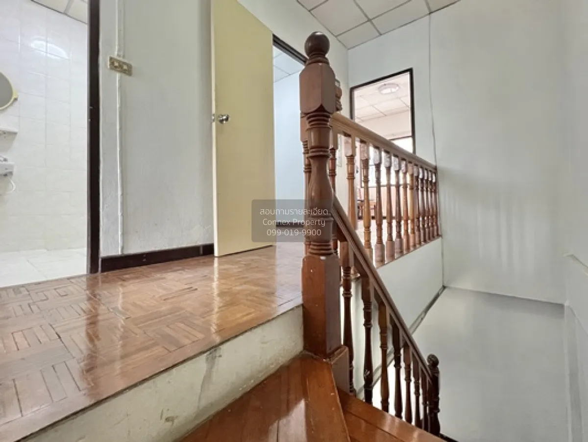 ขายทาวน์เฮ้าส์ ลาดปลาเค้า 72 แยก 8 ใกล้รถไฟฟ้าสายสีชมพู สถานีรามอ