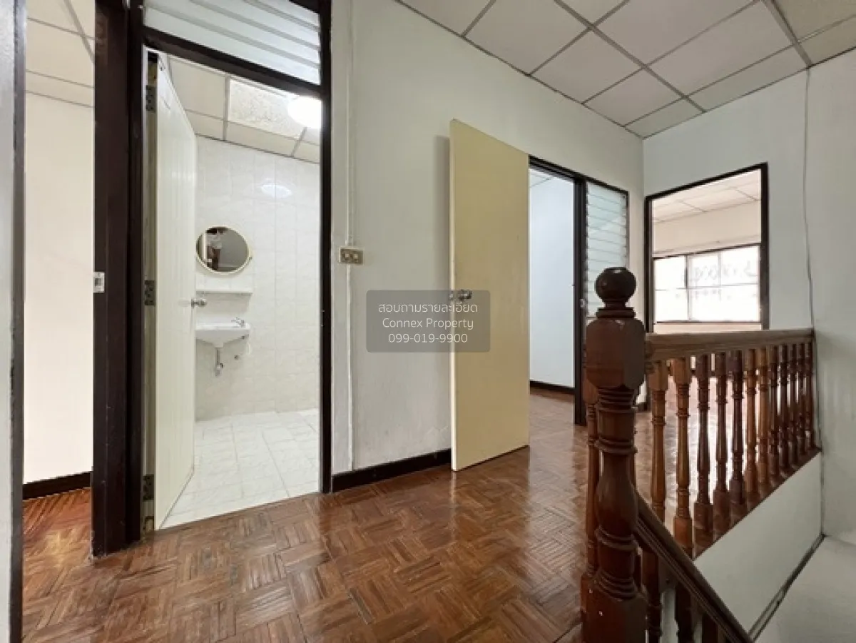 ขายทาวน์เฮ้าส์ ลาดปลาเค้า 72 แยก 8 ใกล้รถไฟฟ้าสายสีชมพู สถานีรามอ