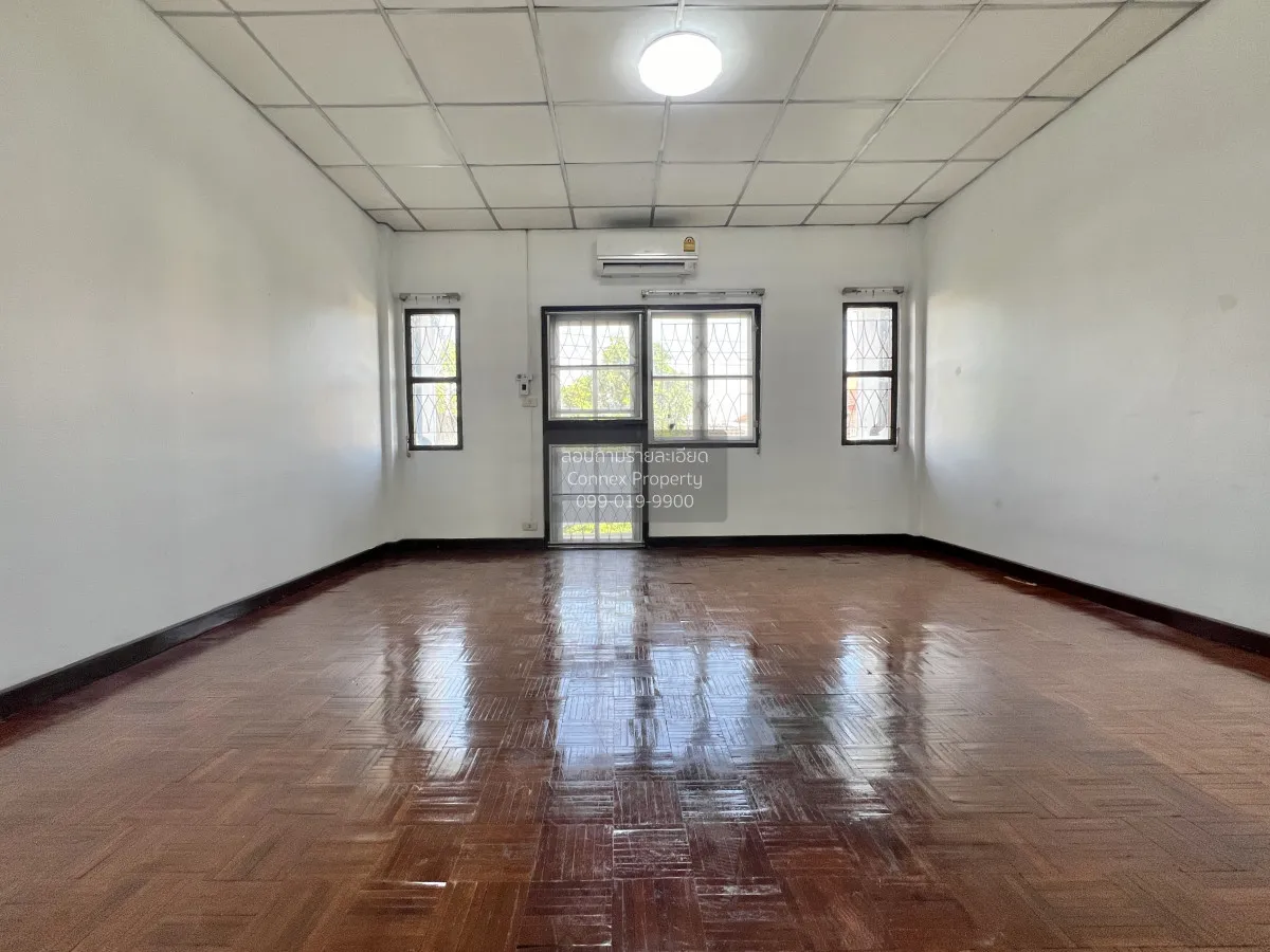 ขายทาวน์เฮ้าส์ ลาดปลาเค้า 72 แยก 8 ใกล้รถไฟฟ้าสายสีชมพู สถานีรามอ