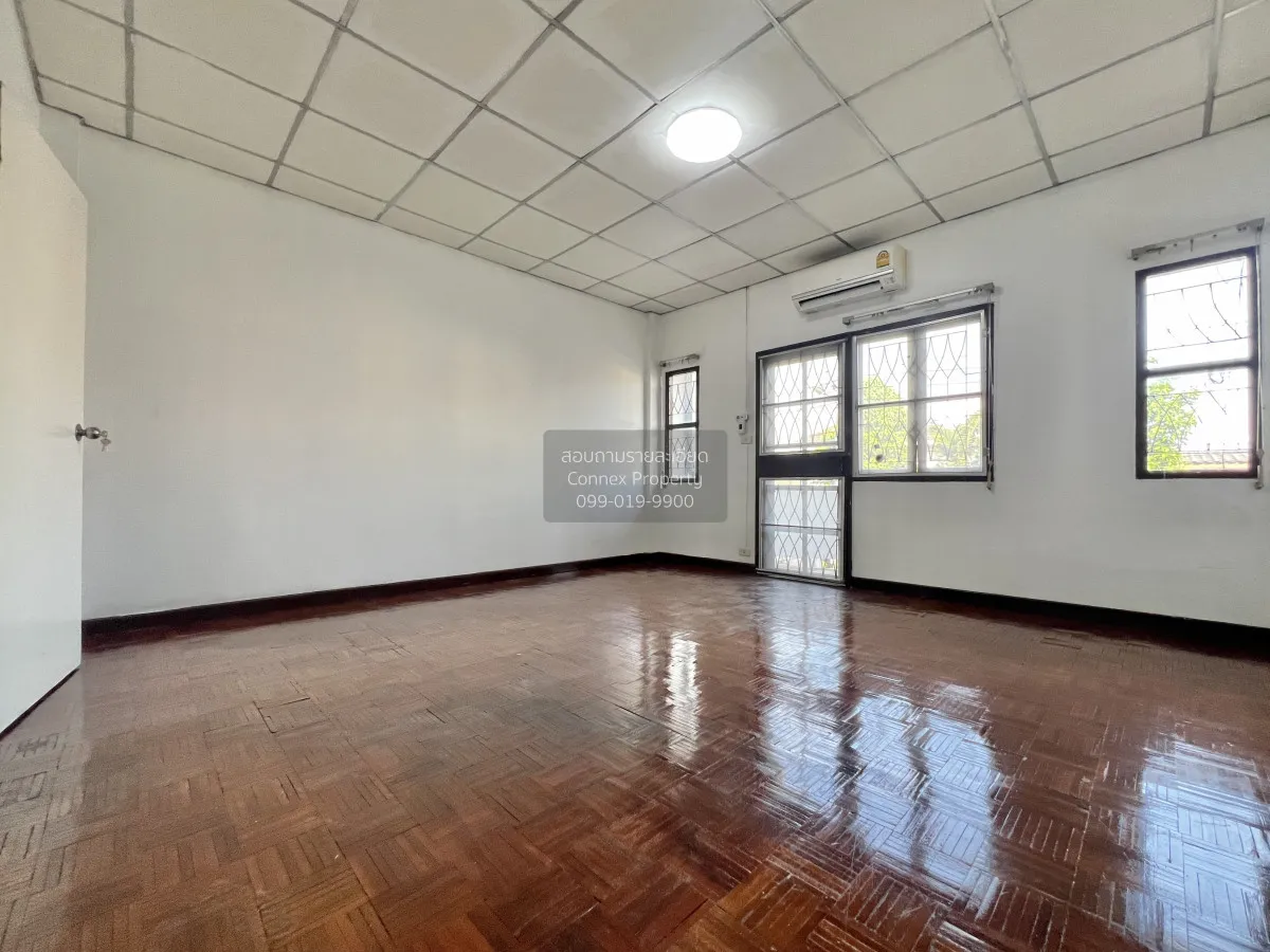 ขายทาวน์เฮ้าส์ ลาดปลาเค้า 72 แยก 8 ใกล้รถไฟฟ้าสายสีชมพู สถานีรามอ