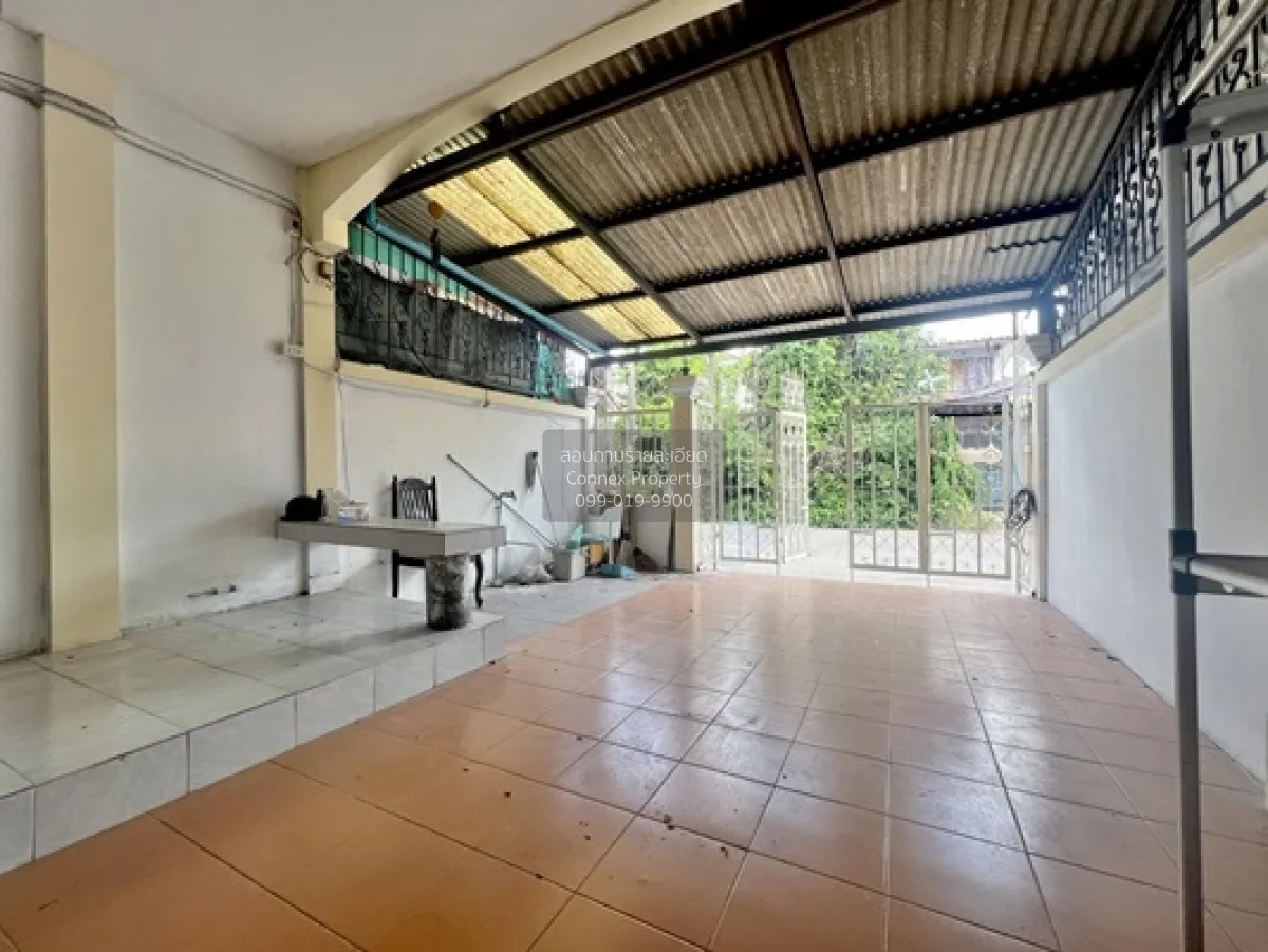 ขายทาวน์เฮ้าส์ ลาดปลาเค้า 72 แยก 8 ใกล้รถไฟฟ้าสายสีชมพู สถานีรามอ