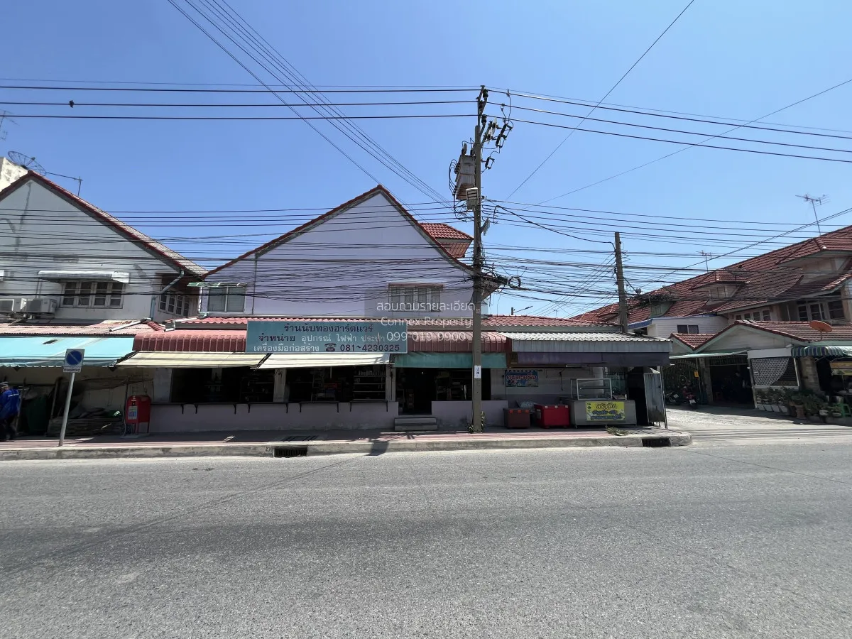 For Sale  Soi Denchai Condo , corner unit , wide frontage , Bang  1