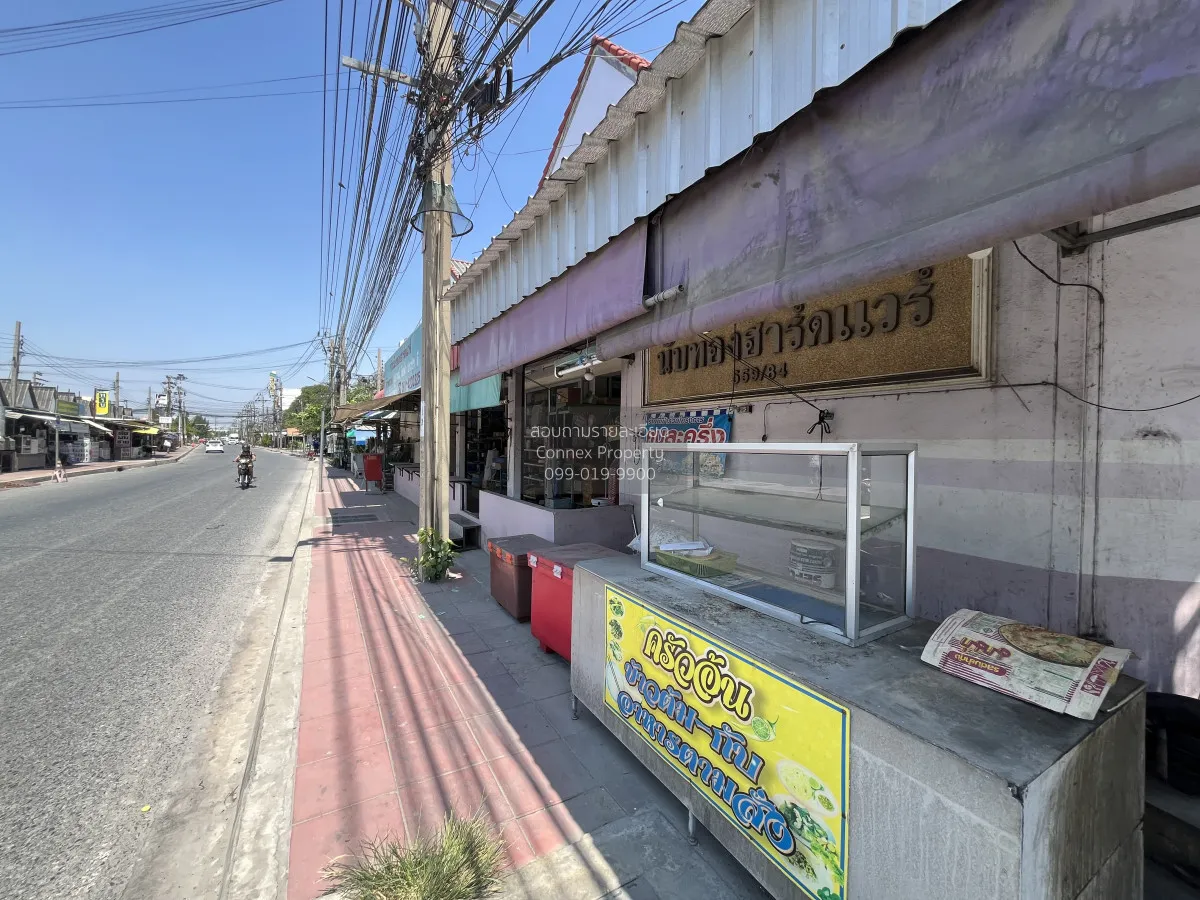 For Sale  Soi Denchai Condo , corner unit , wide frontage , Bang  2