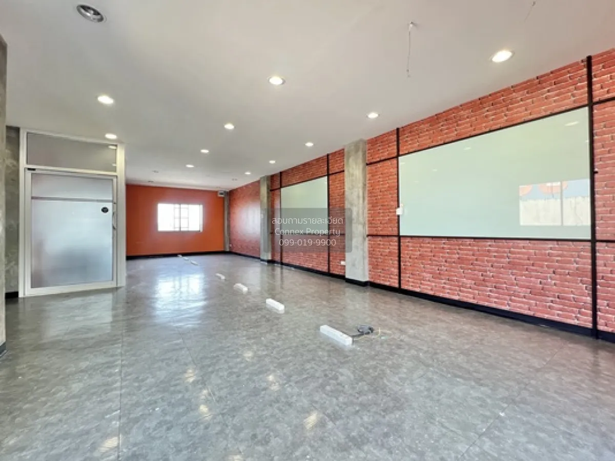 ขายสำนักงาน นวลจันทร์ ใกล้เลียบทางด่วน รถไฟฟ้าสายสีชมพู รามอินทรา 4