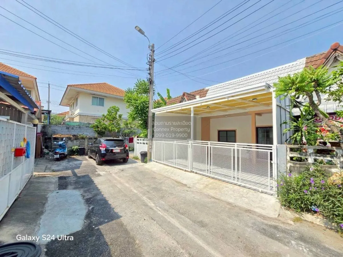 ขายทาวน์เฮ้าส์/ทาวน์โฮม  หมู่บ้านบัวทองเคหะ รีโนเวทใหม่ บางบัวทอง 4