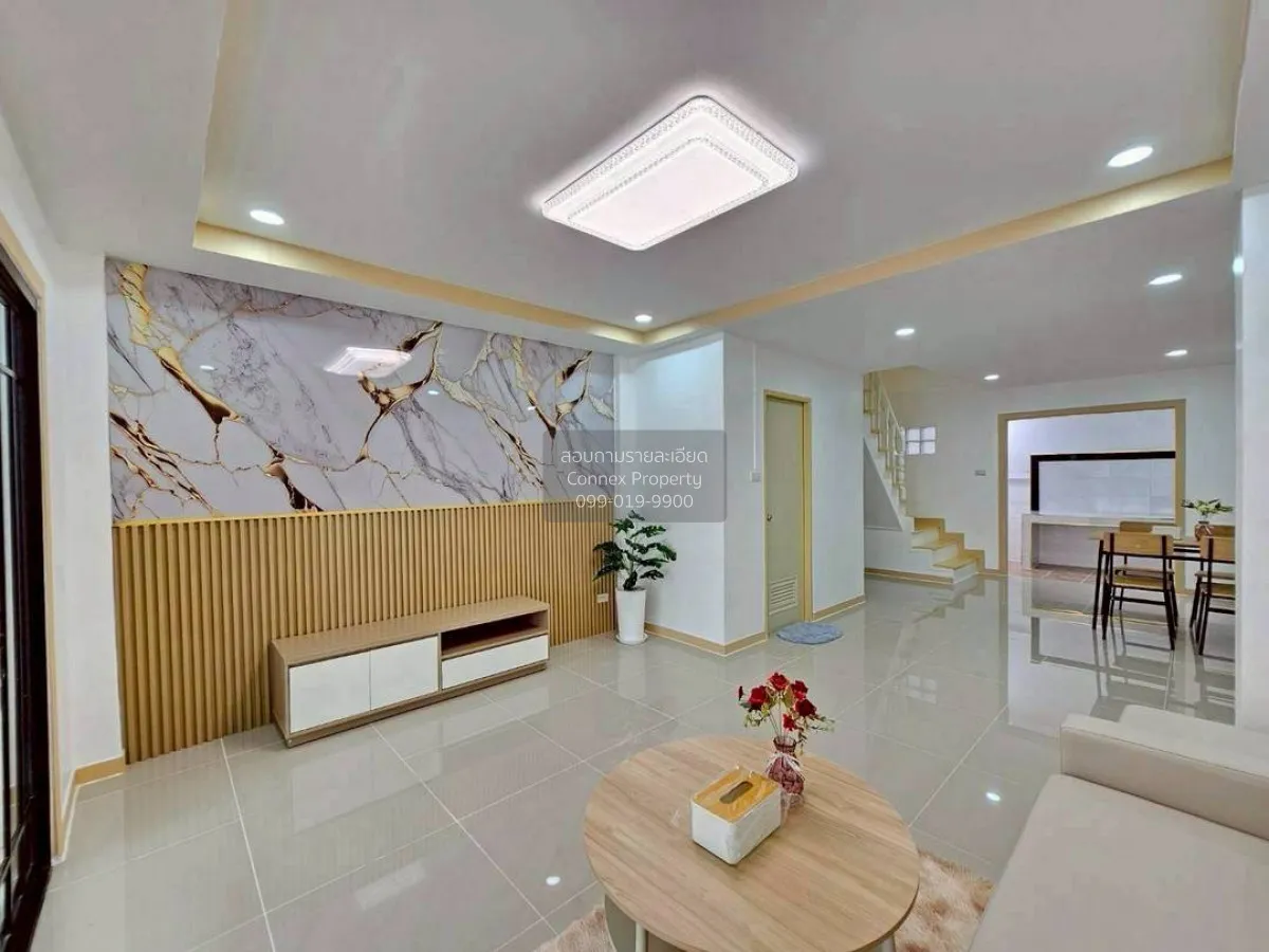 ขายทาวน์เฮ้าส์/ทาวน์โฮม  สวีทโฮม ปาร์ค บางบัวทอง รีโนเวทใหม่ บางบ