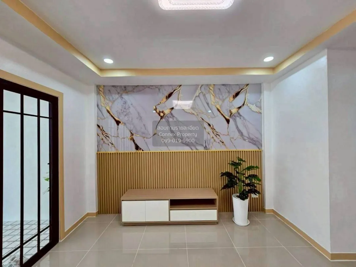 ขายทาวน์เฮ้าส์/ทาวน์โฮม  สวีทโฮม ปาร์ค บางบัวทอง รีโนเวทใหม่ บางบ