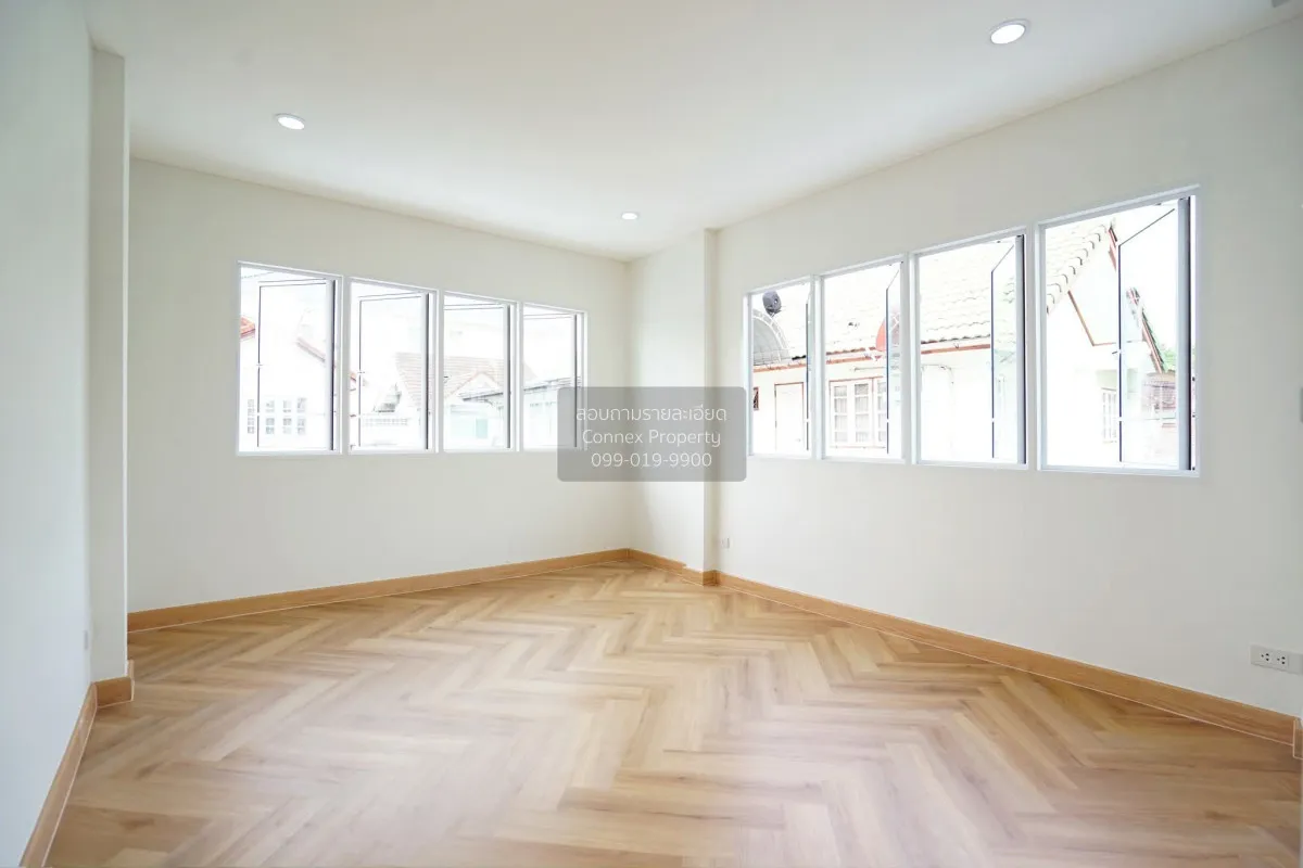 ขายบ้าน  บ้านวรการวิลเลจ รีโนเวทใหม่ จอมทอง เขต จอมทอง กรุงเทพ CX