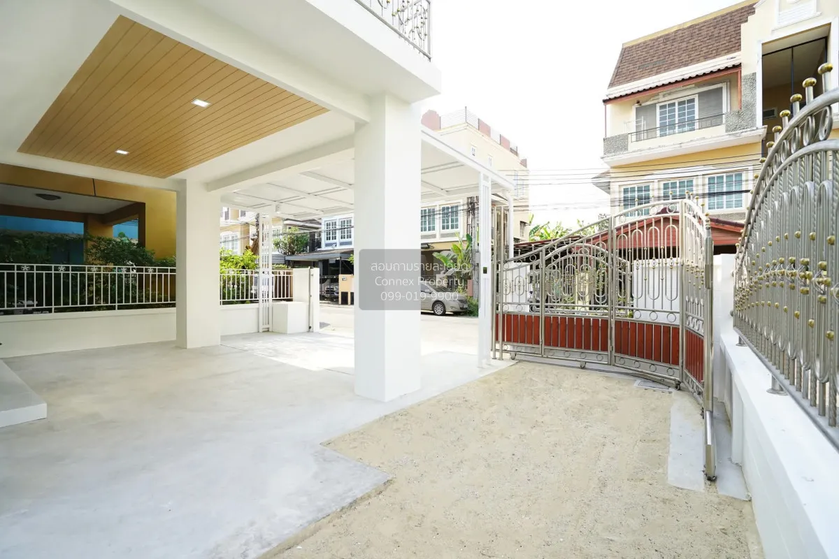 ขายทาวน์เฮ้าส์/ทาวน์โฮม  บ้านลภาวัน 17 รีโนเวทใหม่ MRT-ไทรม้า บาง