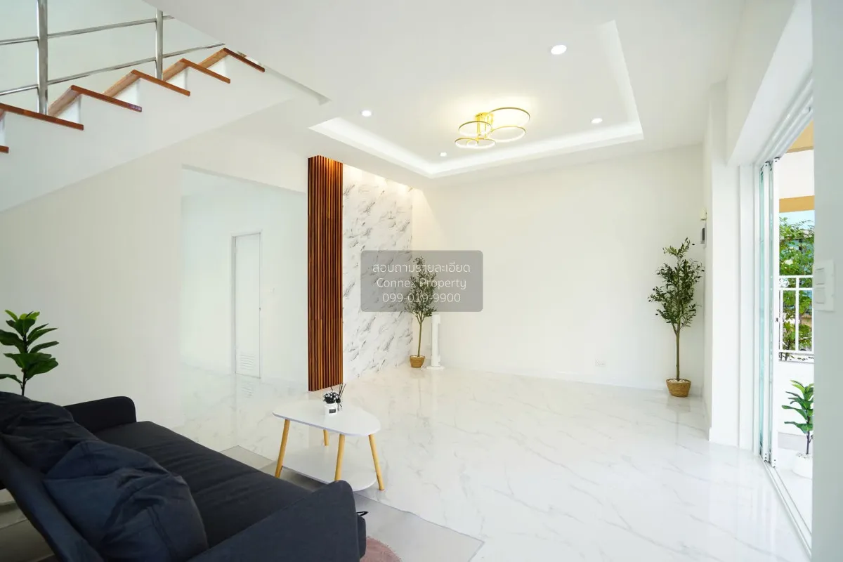 ขายทาวน์เฮ้าส์/ทาวน์โฮม  บ้านลภาวัน 17 รีโนเวทใหม่ MRT-ไทรม้า บาง