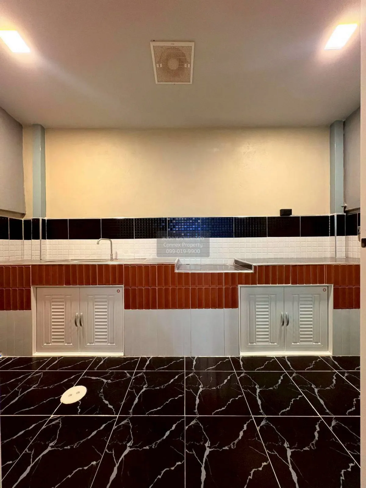 ขายทาวน์เฮ้าส์/ทาวน์โฮม  ดิเอมเมอรัลด์ พาร์ค 2 รีโนเวทใหม่ บางบัว