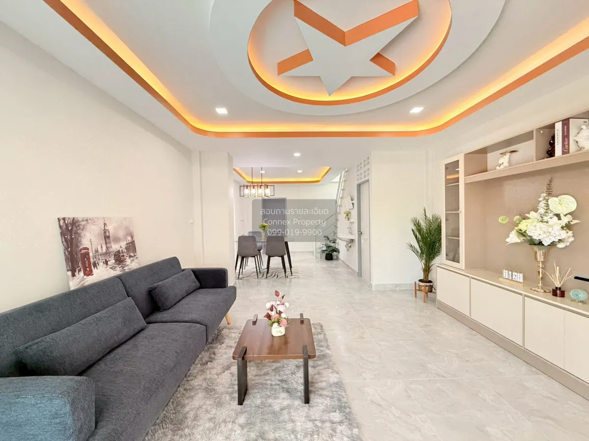 ขายทาวน์เฮ้าส์/ทาวน์โฮม  บ้านอรุณธร ออเงิน สายไหม รีโนเวทใหม่ ออเ