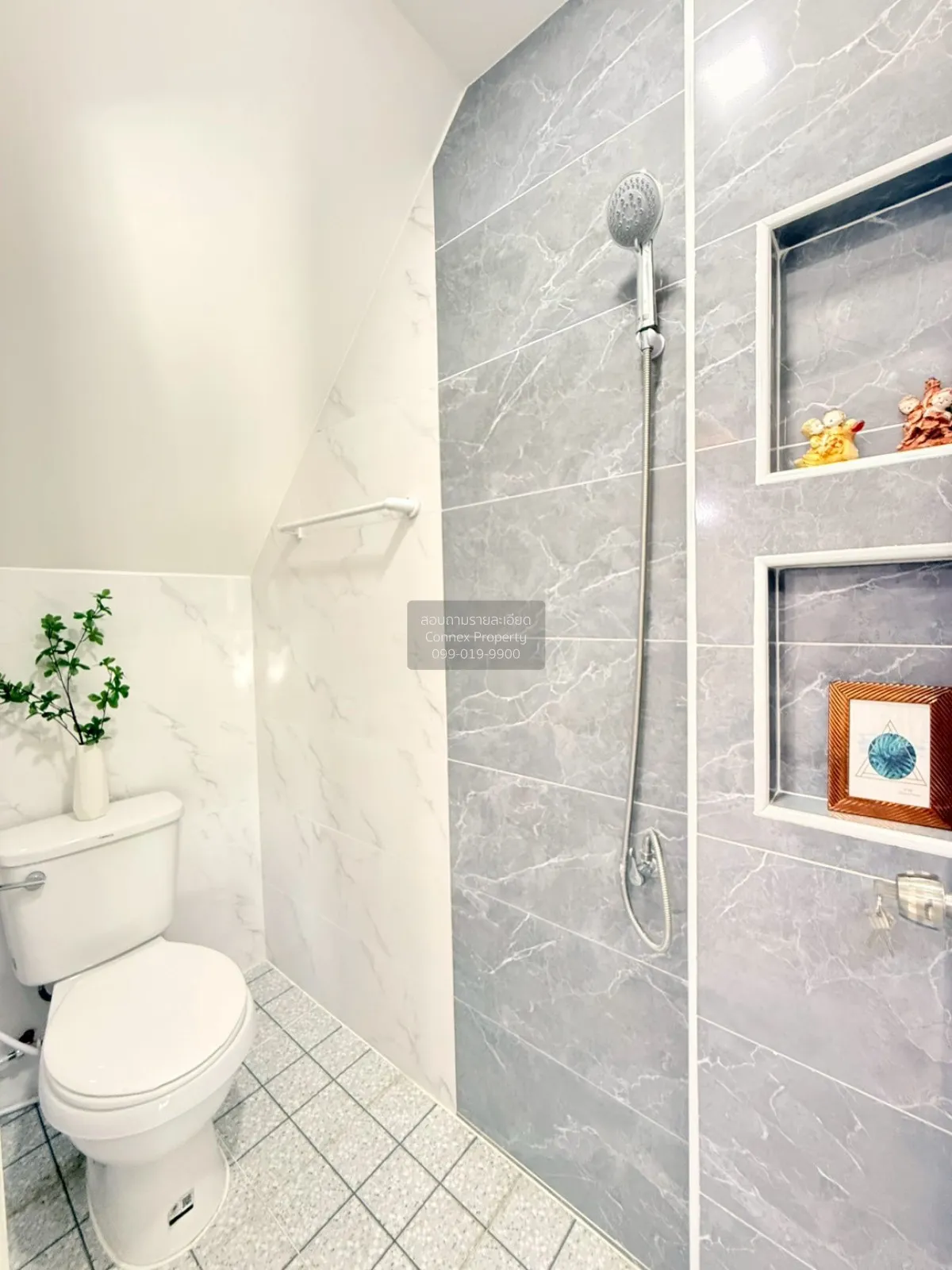 ขายทาวน์เฮ้าส์/ทาวน์โฮม  บ้านอรุณธร ออเงิน สายไหม รีโนเวทใหม่ ออเ