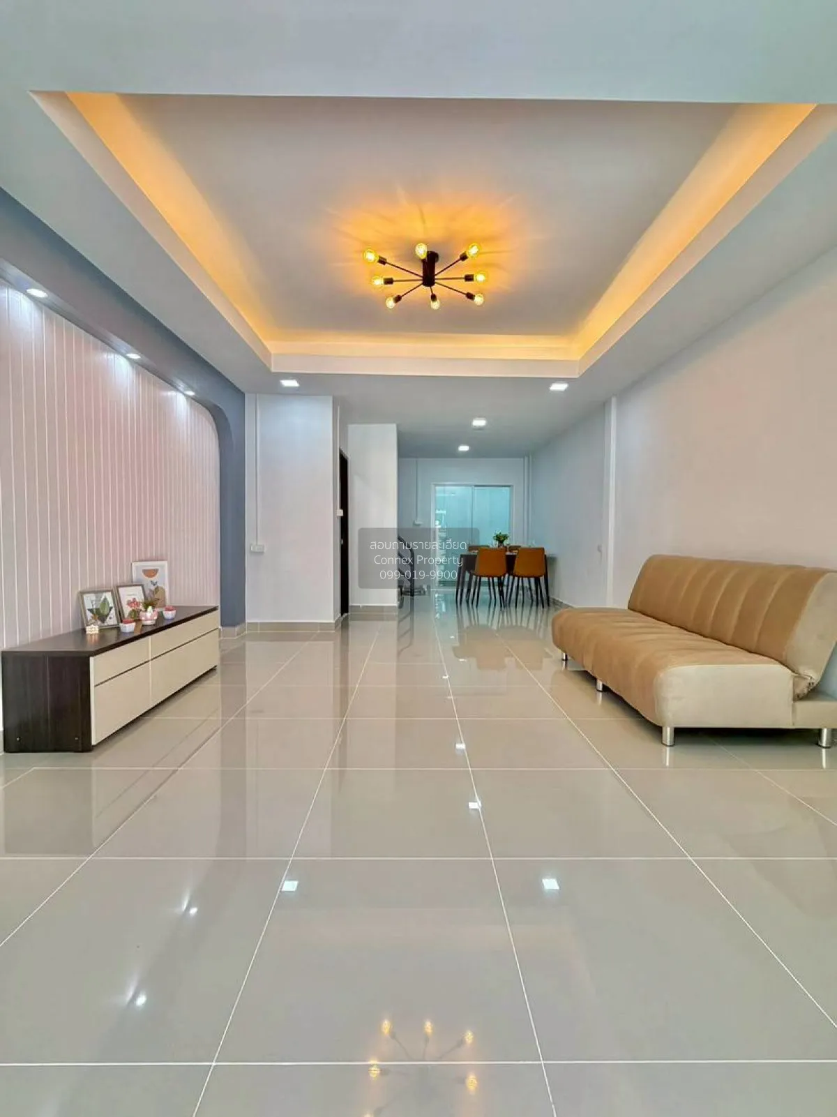 ขายทาวน์เฮ้าส์/ทาวน์โฮม  หมู่บ้านอัญชลี รีโนเวทใหม่ ท่าทราย เมือง