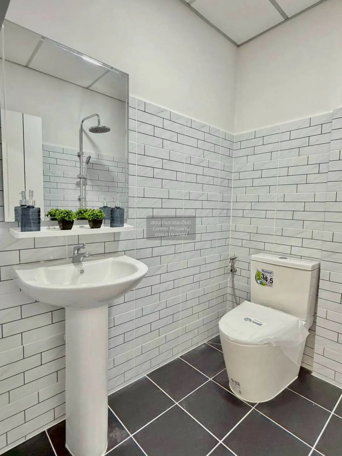 ขายทาวน์เฮ้าส์/ทาวน์โฮม  หมู่บ้านอัญชลี รีโนเวทใหม่ ท่าทราย เมือง