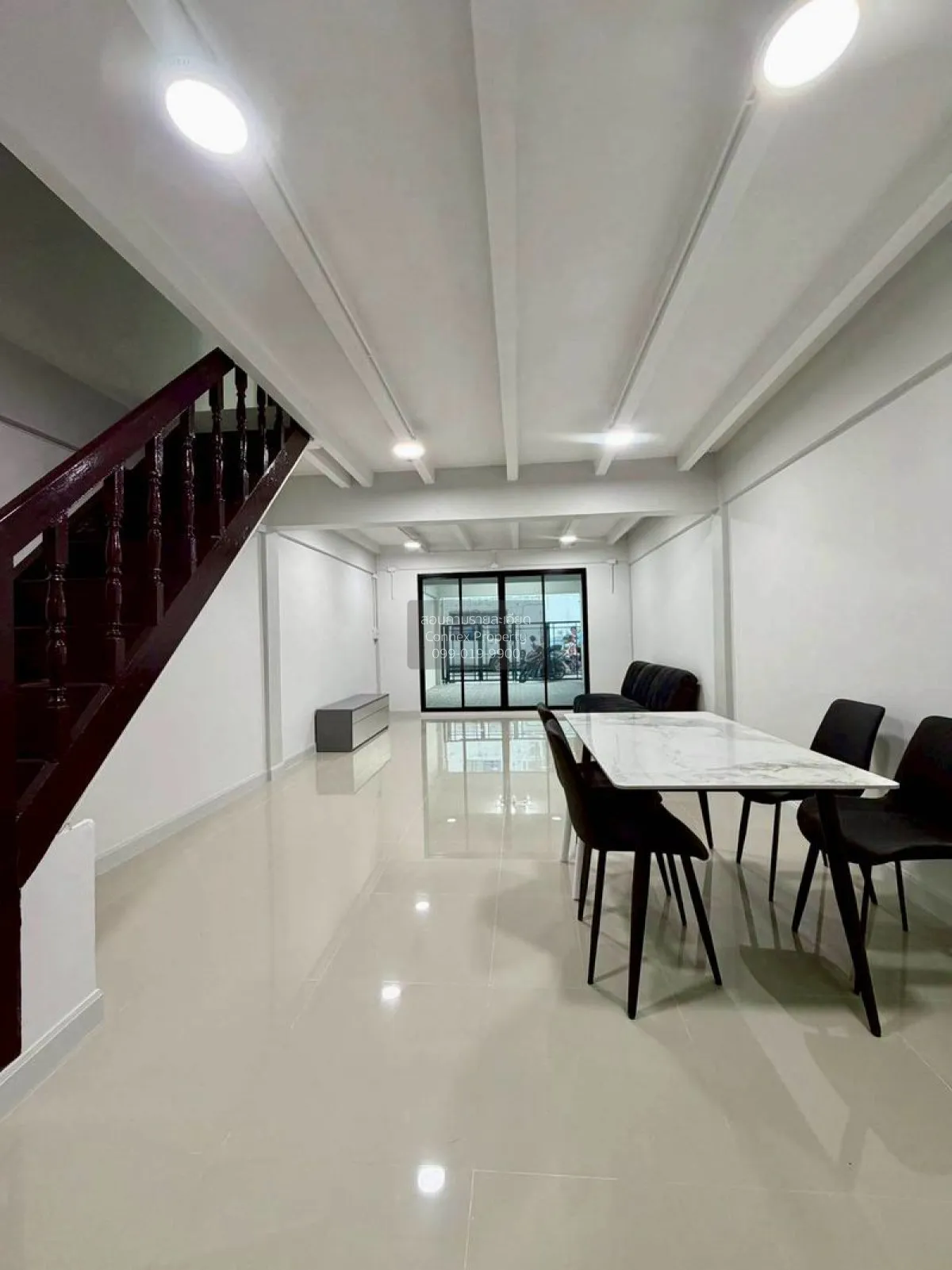 ขายทาวน์เฮ้าส์/ทาวน์โฮม  ทรายทองนิเวศน์ รีโนเวทใหม่ ท่าทราย เมือง