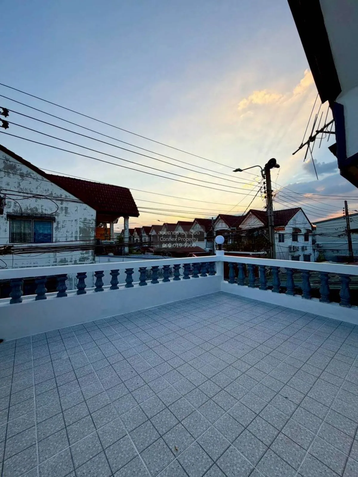 ขายทาวน์เฮ้าส์/ทาวน์โฮม  ทรายทองนิเวศน์ รีโนเวทใหม่ ท่าทราย เมือง