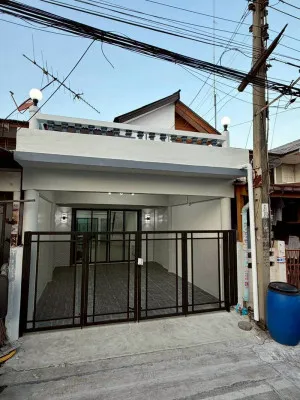 ขายทาวน์เฮ้าส์/ทาวน์โฮม  ทรายทองนิเวศน์ รีโนเวทใหม่ ท่าทราย เมืองนนทบุรี นนทบุรี CX-149352