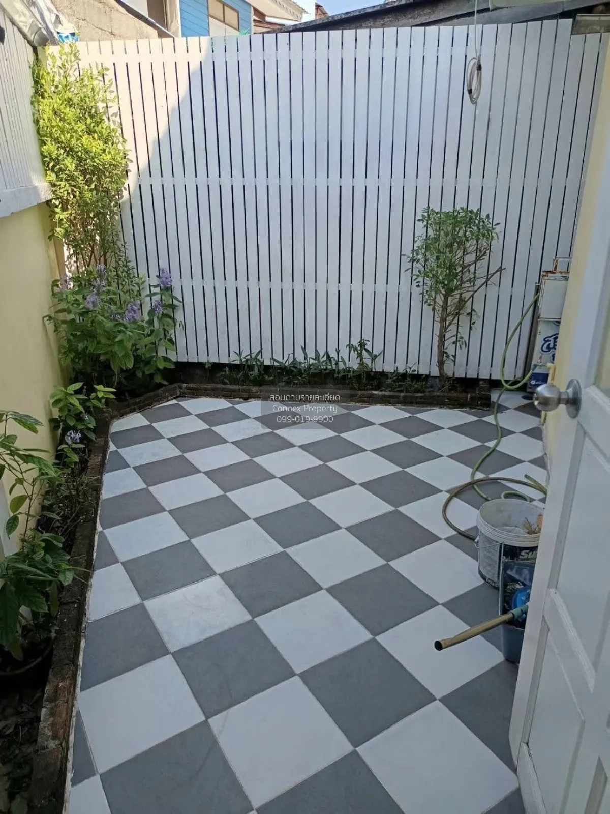 ขายบ้านแฝด ซอยจรัญ 35 หน้ากว้าง รีโนเวทใหม่ คลองชักพระ เขต ตลิ่งช