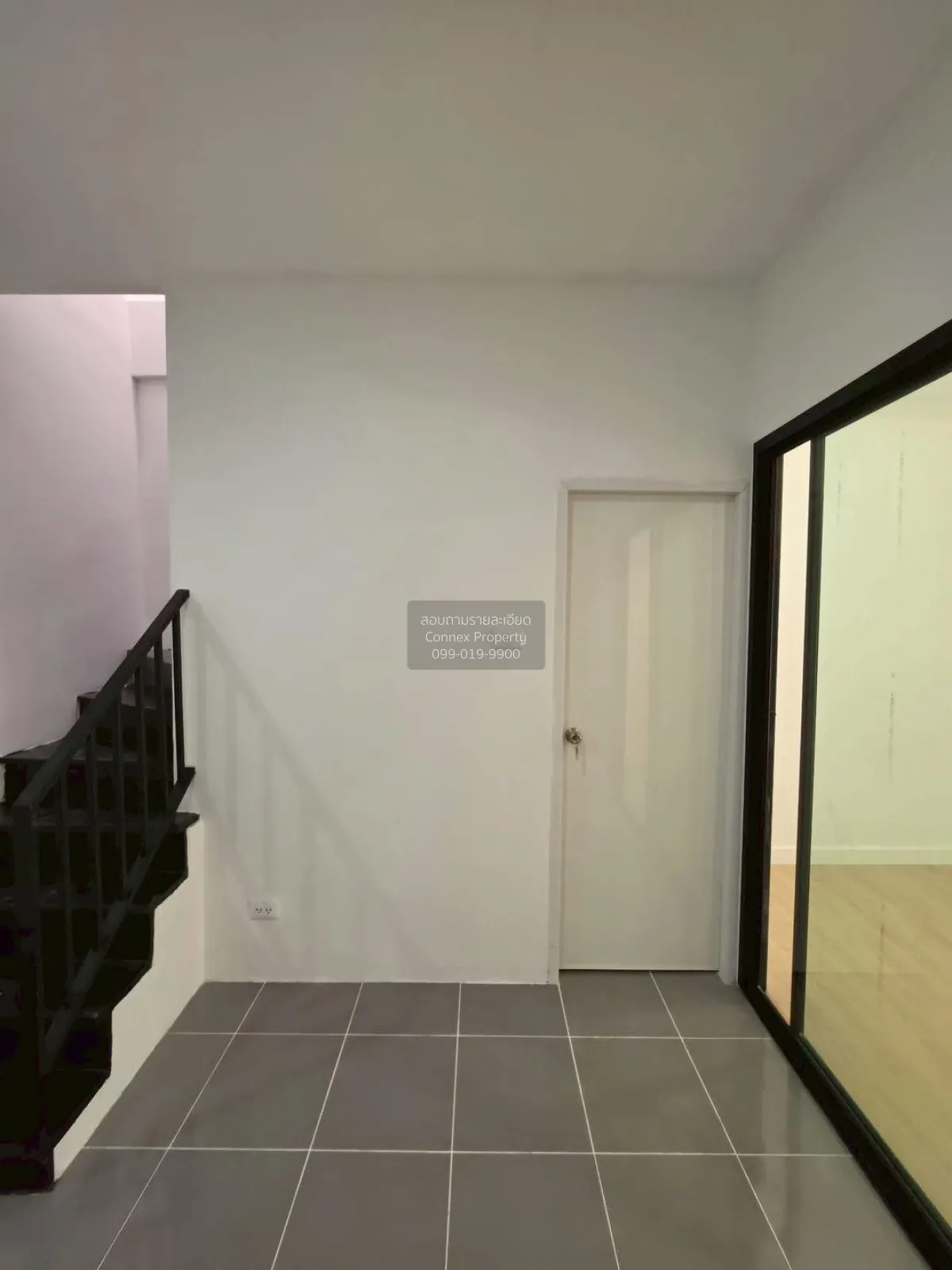 For Sale Townhouse/Townhome  , Baan Tawanna Chatuchot 12 , newly 