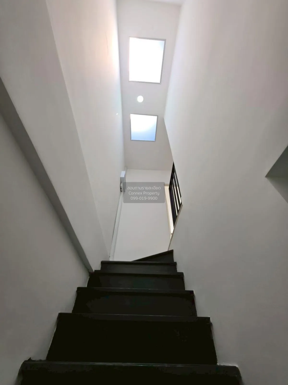 For Sale Townhouse/Townhome  , Baan Tawanna Chatuchot 12 , newly 