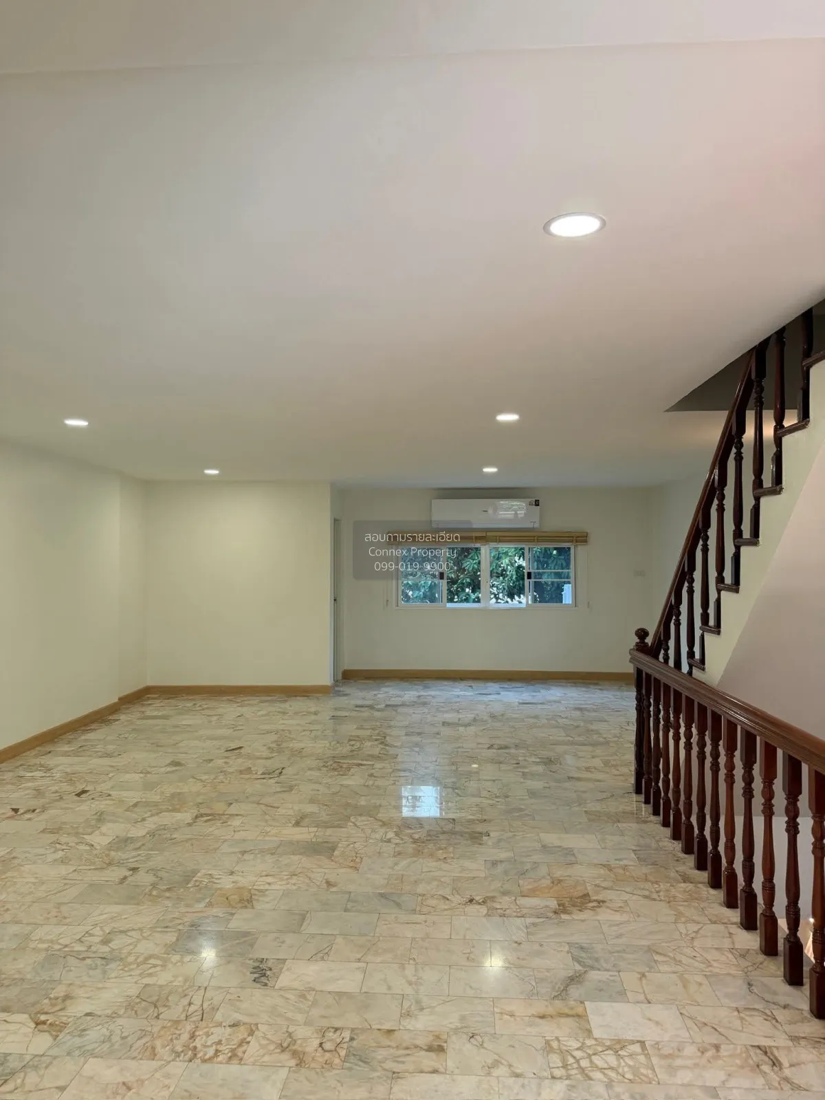 For Rent Townhouse 4 storey for rent , sathon , Yannawa , Sa Thon