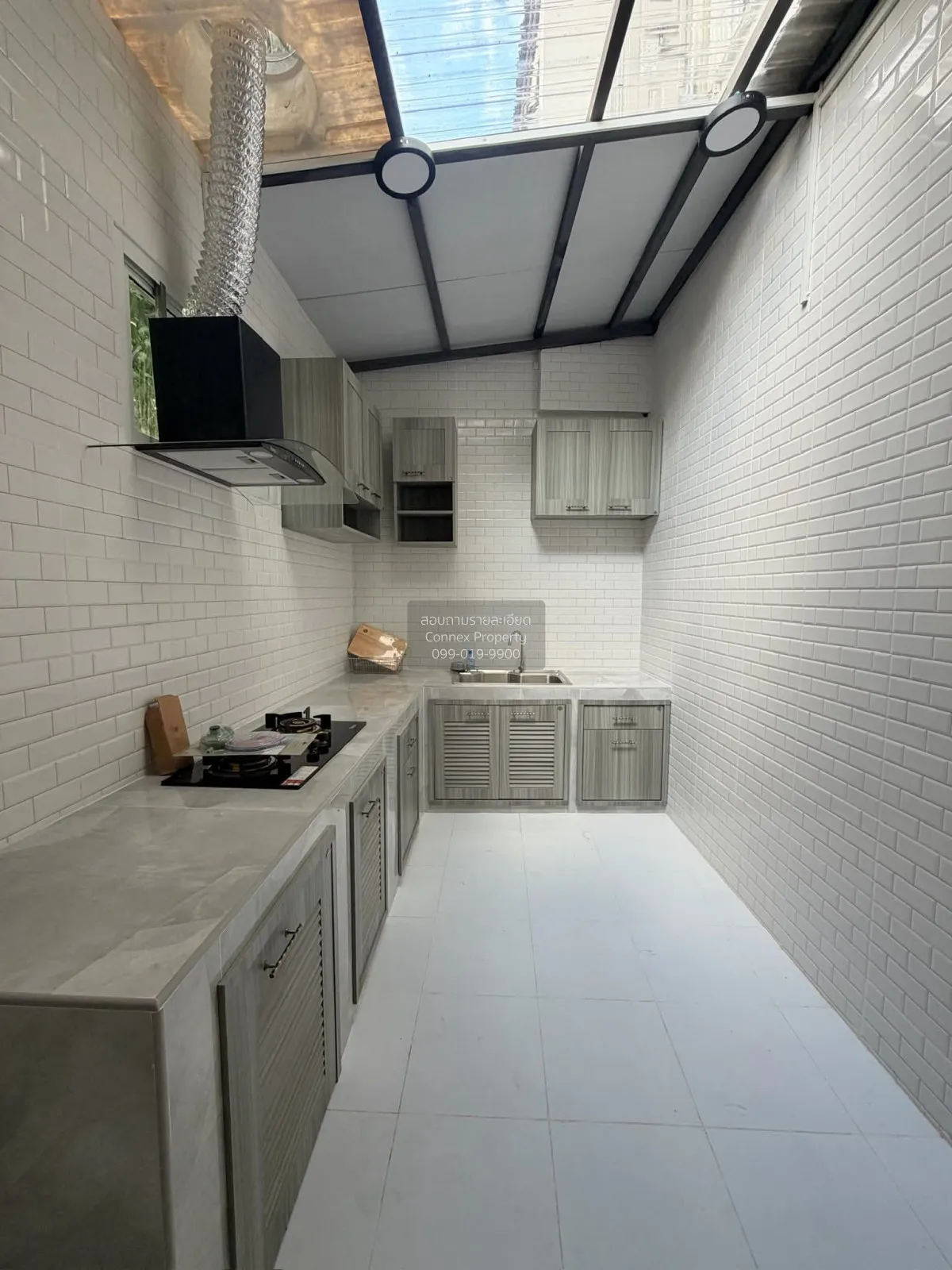 For Rent Townhouse 4 storey for rent , sathon , Yannawa , Sa Thon