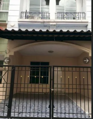 ขายทาวน์เฮ้าส์/ทาวน์โฮม  บ้านกลางเมือง โชคชัย 4 ลาดพร้าว เขต ลาดพร้าว กรุงเทพ CX-149426