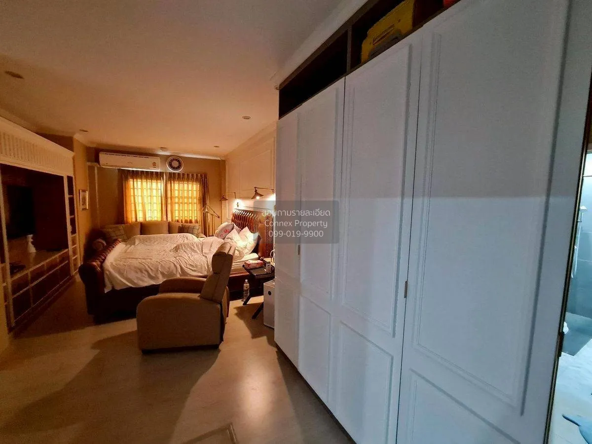 For Sale 3-story detached house, Ladprao Soi 1 , Chomphon , Chatu