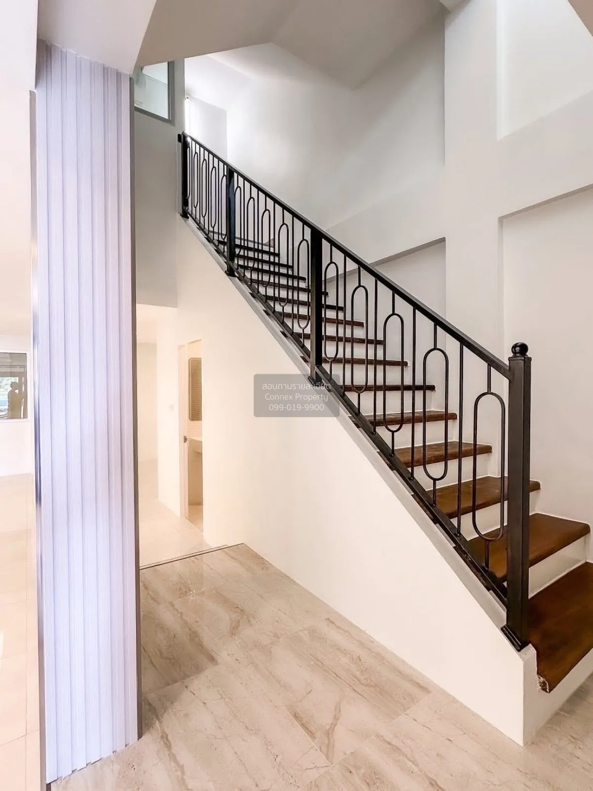 ขายบ้าน  ทาวน์เฮ้าส์/ทาวน์โฮม บ้านกลางเมือง  พระราม 9 - ลาดพร้าว 