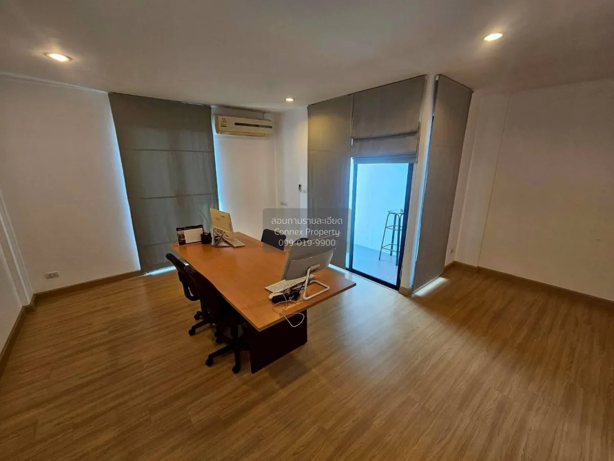 ขายโฮมออฟฟิศ 4 ชั้น หมู่บ้านอารียา แมนดารินา สุทธิสาร  สามเสนนอก 