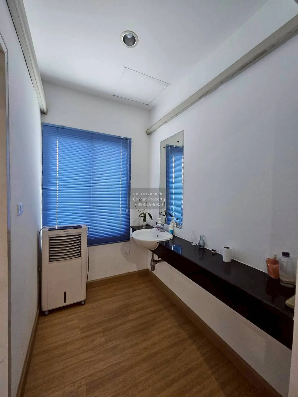 ขายโฮมออฟฟิศ 4 ชั้น หมู่บ้านอารียา แมนดารินา สุทธิสาร  สามเสนนอก 