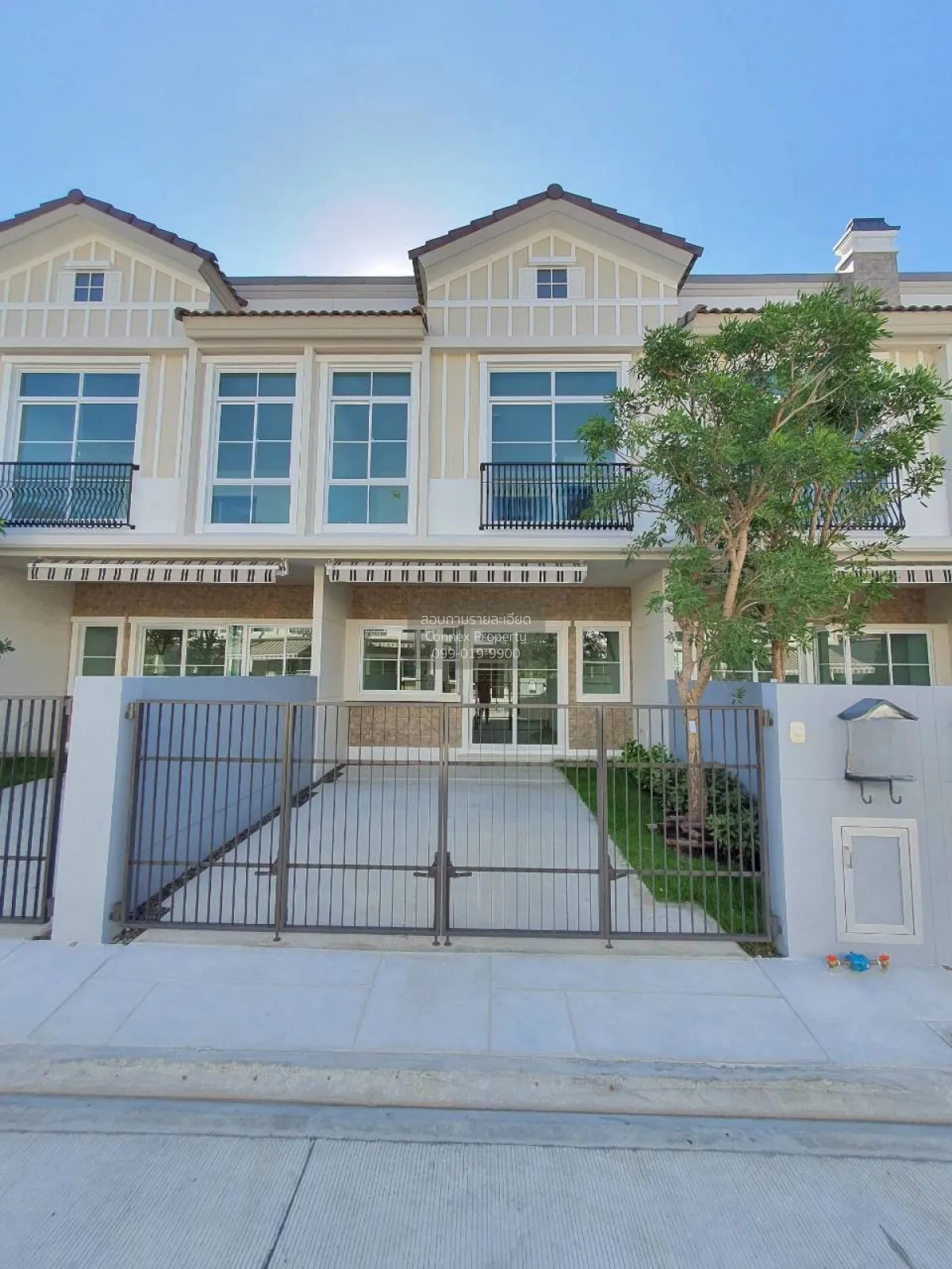 For Rent Townhouse/Townhome  , Indy 4 Bangna Km.7 , MRT-Sri Beari 1