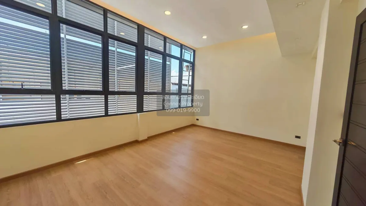 ขายทาวน์เฮ้าส์/ทาวน์โฮม  วราธรวิลล์ พัฒนาการ 44 สวนหลวง เขต สวนหล