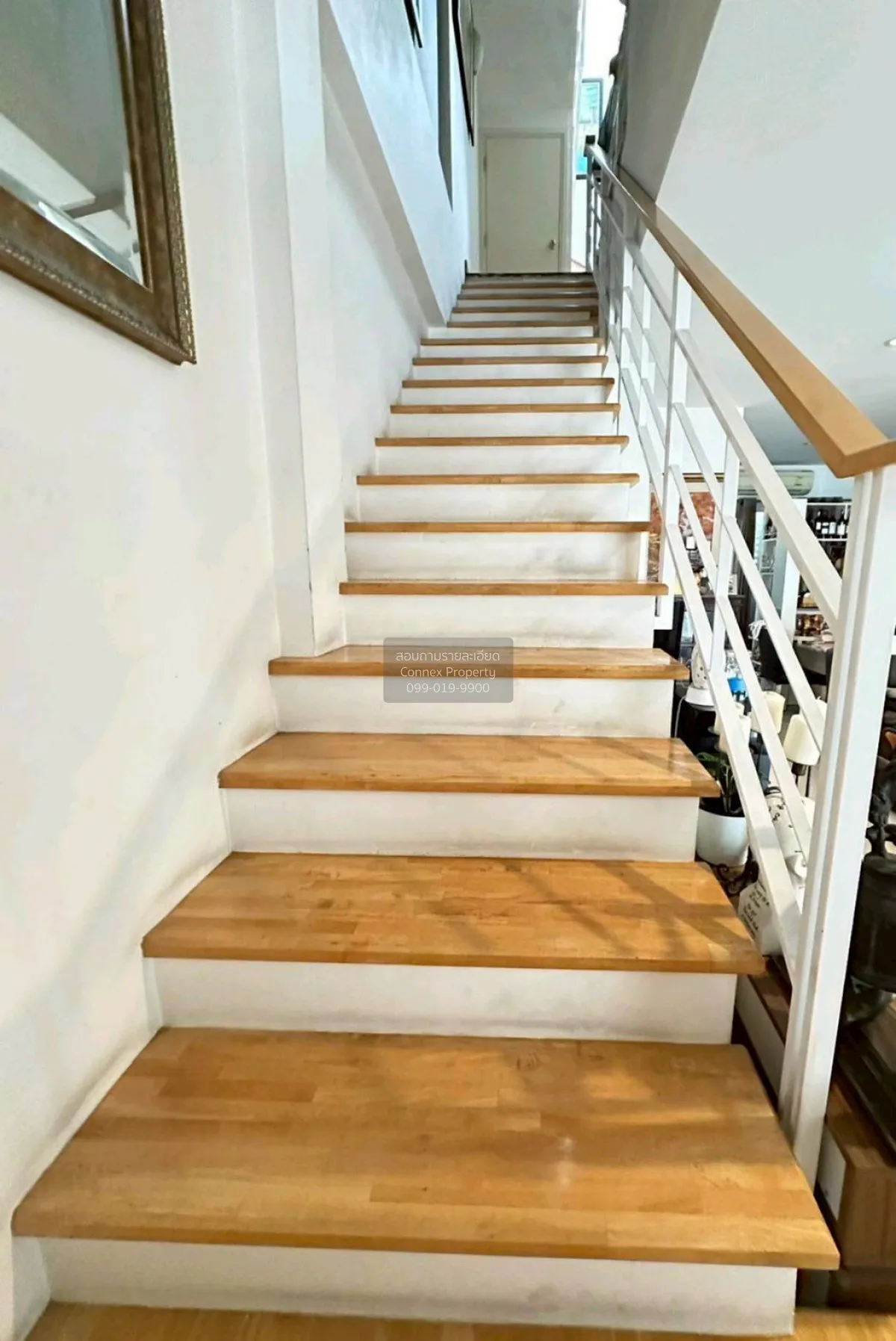 ขายทาวน์เฮ้าส์/ทาวน์โฮม  บ้านกลางเมือง เอสเซ้นส์ พระราม 9-ลาดพร้า 4