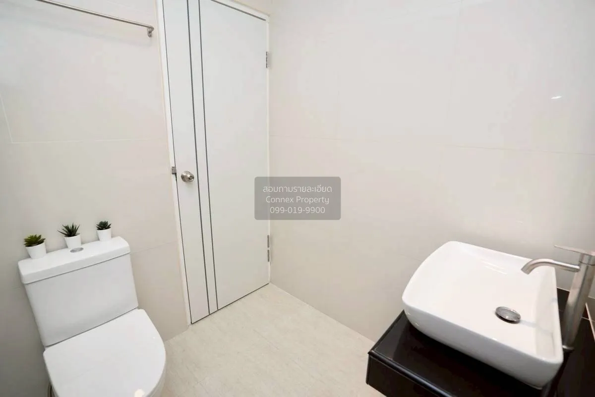 For Sale Two-story townhome in Tip Village, Ladprao 101 , Khlong 