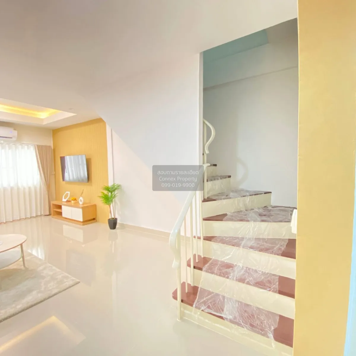 ขายทาวน์เฮ้าส์/ทาวน์โฮม  หมู่บ้านเสนาวิลล่า 91 วิวสวย หน้ากว้าง ร 1